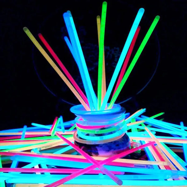 Party Fluorescence Light Glow Sticks Armband Halsband Neon För Bröllopsfest- 100pcs