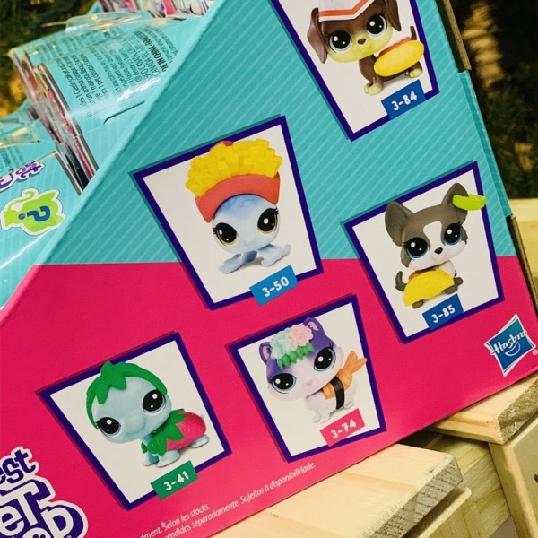 Hasbro Littlest Pet Shop Blind Box To Q Pet House Big Eye Söt Djur Fest Överraskning Actionfigurer Modell Collection Presenter Leksaker random 1PCS