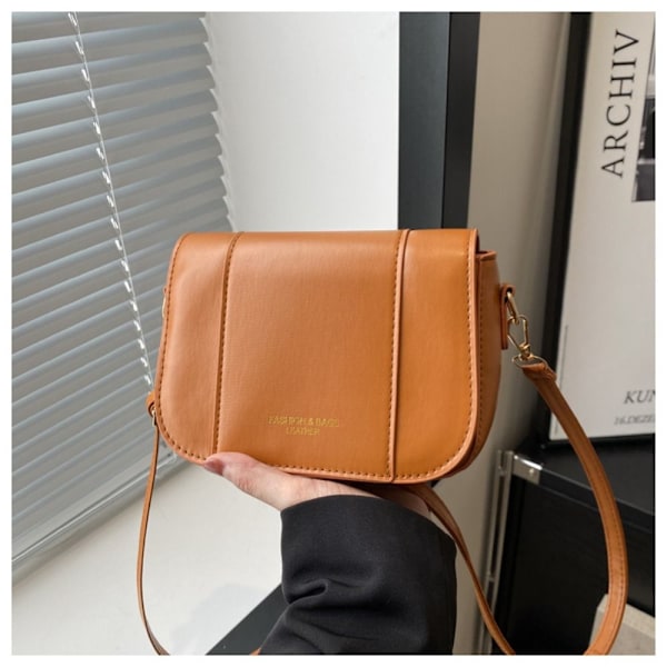 Axelremsväska Messenger Bag SVART Black