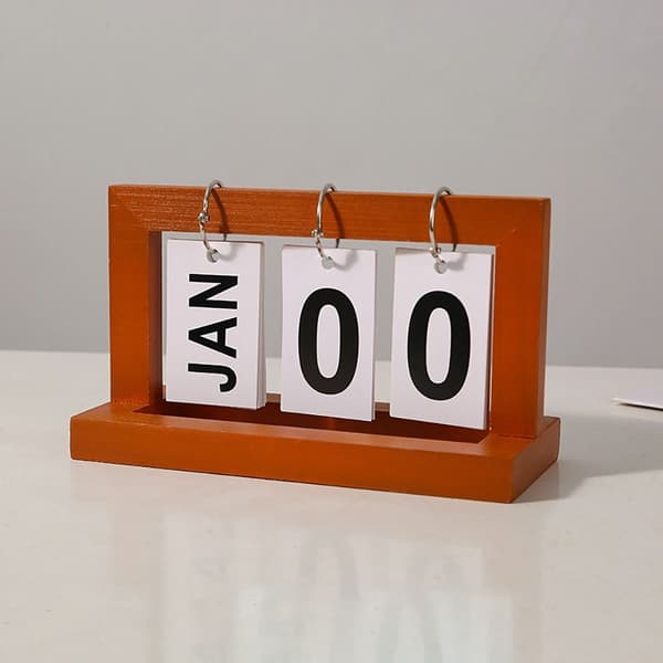 Evighedskalender i træ med vendbare måneder og datoer 4 4 4 4