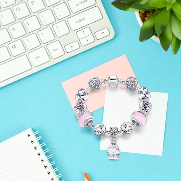 (Særlig kampagne) Hello-Kitty-vedhæng-armbånd, stilfulde uregelmæssige perler, håndledstilbehør til daglig brug, Cat-Xin Cat 21cm Cat