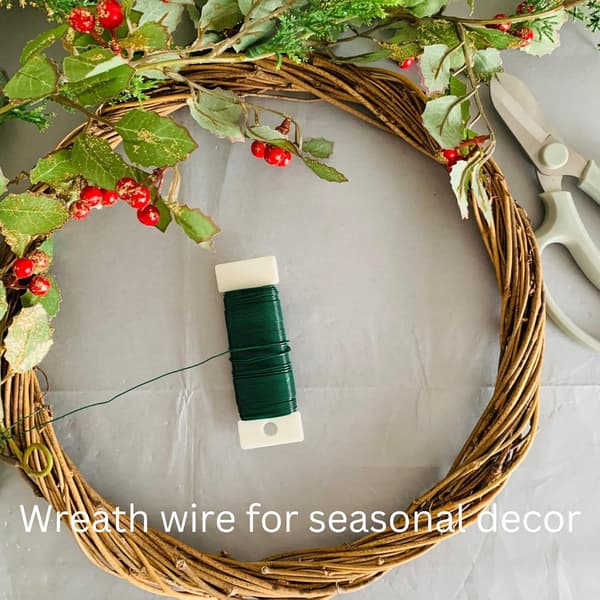 2 st Blomstertråd, Grön blomstertråd, Material för att göra julkransar, Julblomstertrådar, Kransmakarset (0,7 mm x 35 m)