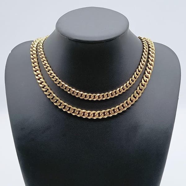 Kullattu ruostumaton teräsrannekoru 18k kullalla 9mm tjock,60cm lång