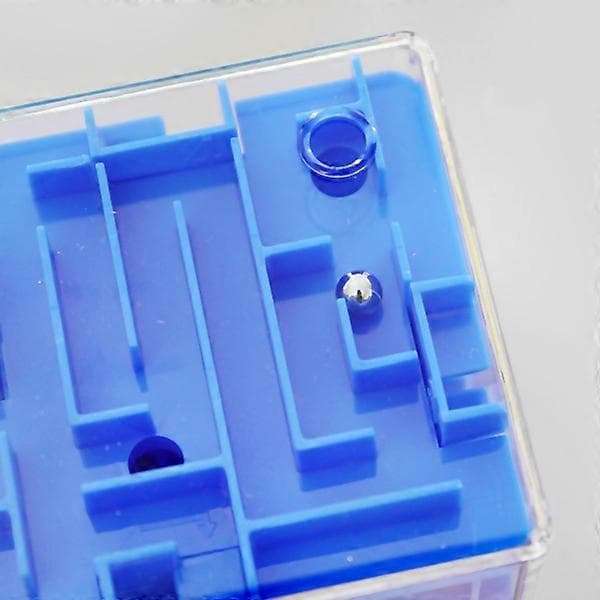 3D-labyrinttikuutio pyörivillä palloilla, pulmapeli lapsille.