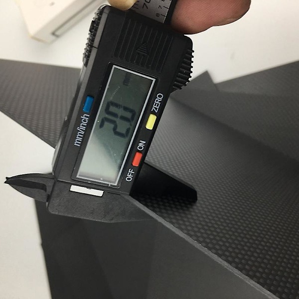 3k kulfiberplade 125mm X 75mm X 2mm tykkelse ren kulfiberplade