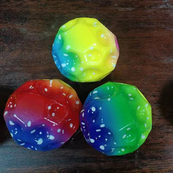 3-pack Regnbågsrymdbollar, Extremt Högstudsande Boll & Pop Ljud Meteorrymdsboll, Månboll, Pop Studsande Rymdboll för Barnpresent