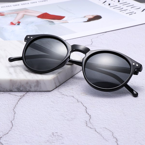 Unisex Kørsel Polariserende Solbriller Øjenbriller Solbriller UV400 Rund Ramme Retro Black-Black grey