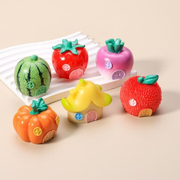 Orchard Figures Mikrolandskap Ornament CC C C