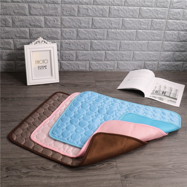 Summer Pet Ice Cushion Dog Ice Silk Cushion Cat Ice Cushion Coffee  L Within 25 catties