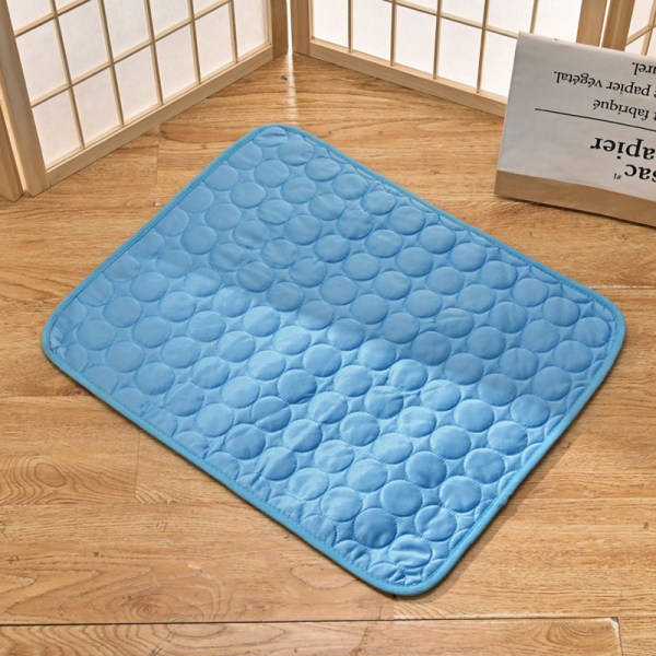 Summer Pet Ice Cushion Dog Ice Silk Cushion Cat Ice Cushion Dark Blue  XL Within 60 catties