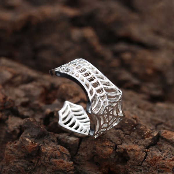 Sofistikerad Ring Spindelnät Formad Ring Par Jubileumsring silvery