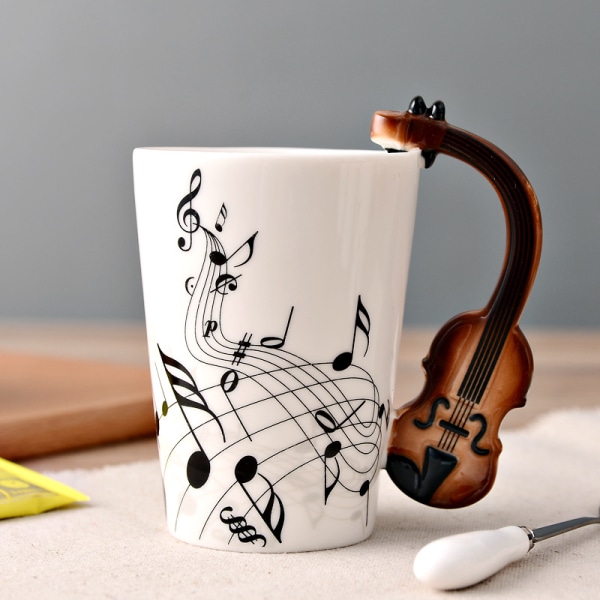 8,5 oz Creative Music Mugg Violinstil Gitarr Keramisk Mugg Kaffe Te Mjölk Stavkoppar Med handtag Kaffemuggar Roman