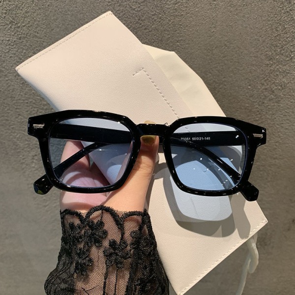 Nya Retro Solglasögon Dam Solglasögon Mode Personlighet Rice Nail Square Solglasögon - Ljus Svart Blå