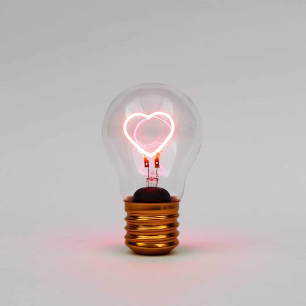 Suck UK Heart Cordless Lightbulb