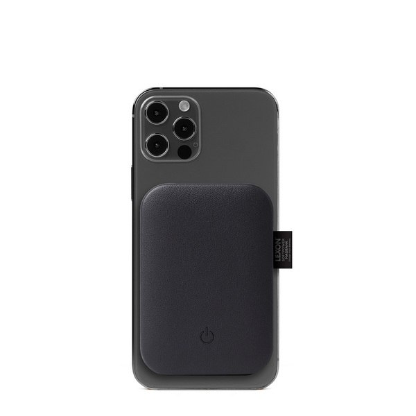 Lexon Design Softpower Magbank, punainen latausratkaisu