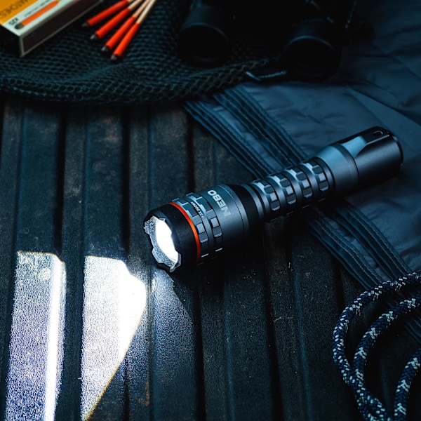 NEBO Davinci&#x2122; 800L Rechargeable Handheld Flashlight 800lm