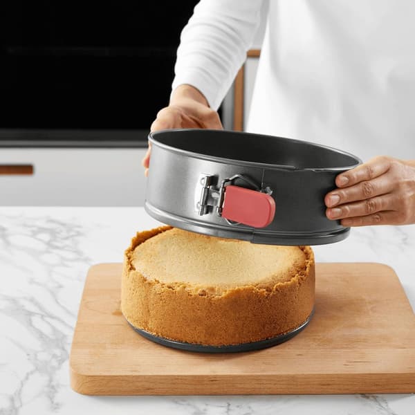Lékué kageform – kulstofstål – nonstick – springform 24 cm