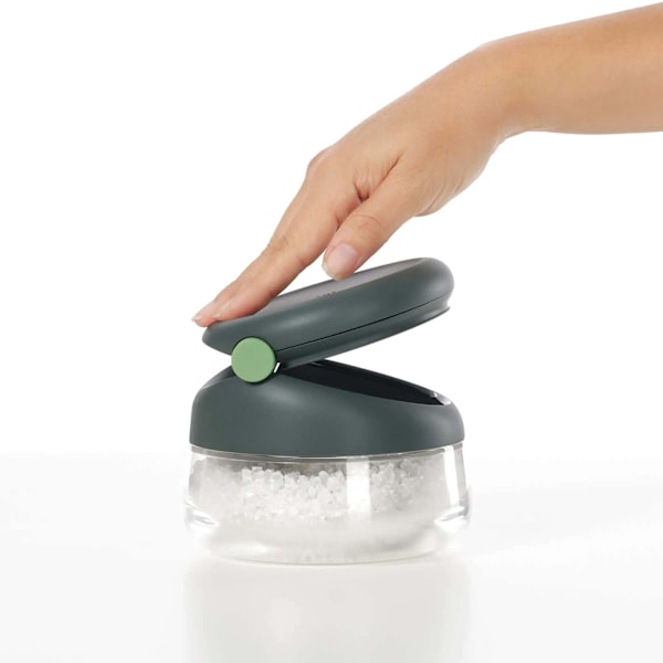 Lékué Salt Cellar