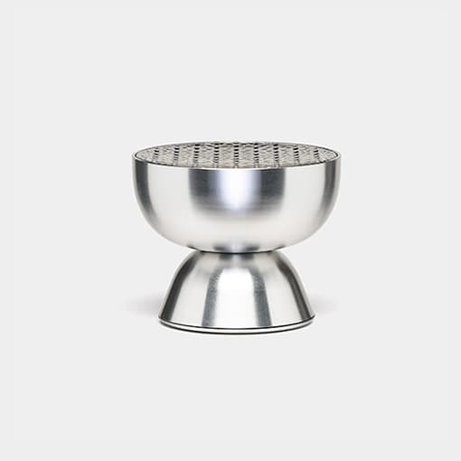 Lexon Design TAMO Mini Bluetooth® Kaiutin Lexon Design TAMO Mini Bluetooth® Kaiutin - Titanium Versio