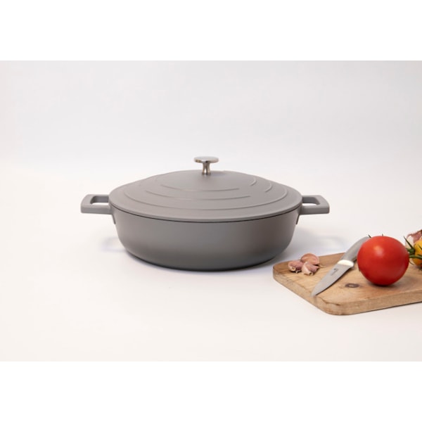 MasterClass Cast Aluminium Casserole 4L. - Ombre Grey