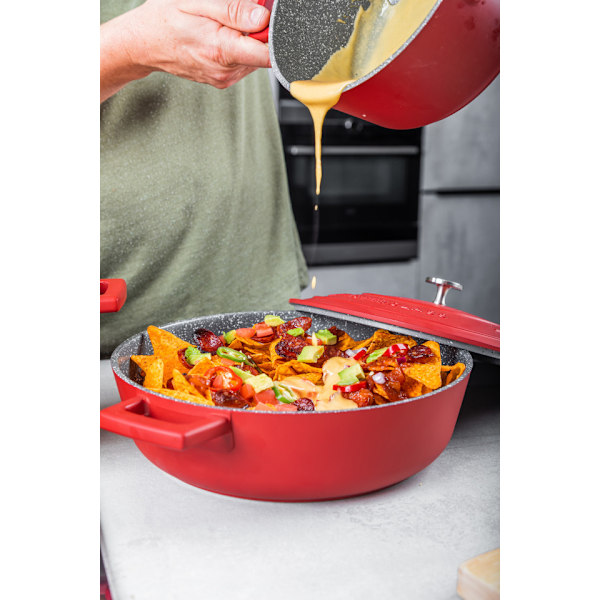 MasterClass Cast Aluminium Casserole 4L. - Red