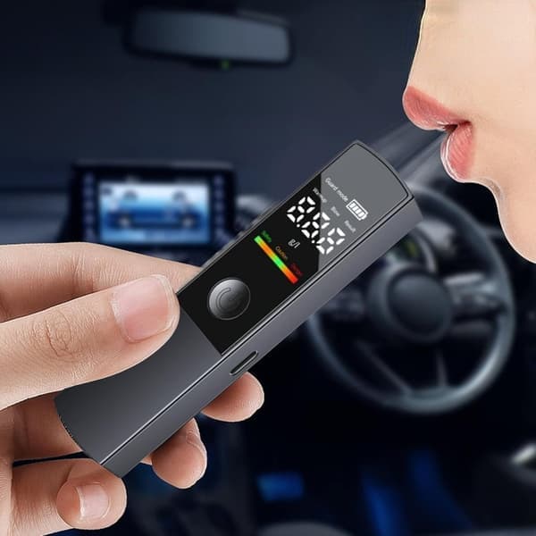 Alcohol Meter - Portable Digital Breathalyzer - USB Charging - Contactless - HD Display - Warning Function