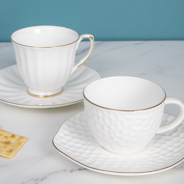 Keramiska kaffemuggar med texturmönster för män, kvinnor, pappa, mamma, moderna kaffemuggar set om 2 för latte/cappuccino/kakao