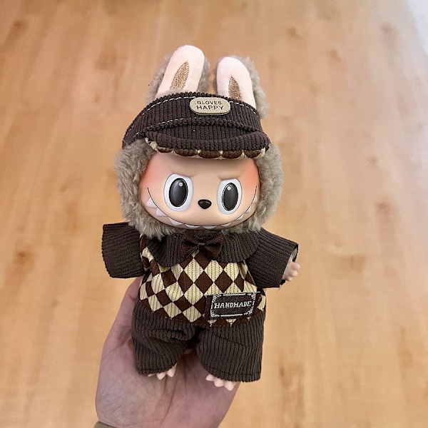 [HH] Labubu Kläder och Accessoarer Endast Kläder POPMART LABUBU Sittande Docka Kläder Hatt 3