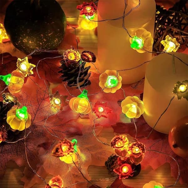 LED høstlampe med batteri - 3m belysning med 30 lamper - Gresskar, lønneblader og eikeblader - Høstdekorasjon for hjem og fest