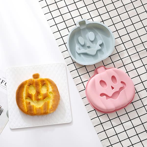 4-delt gresskar halloween silikonmousseform bakeform F