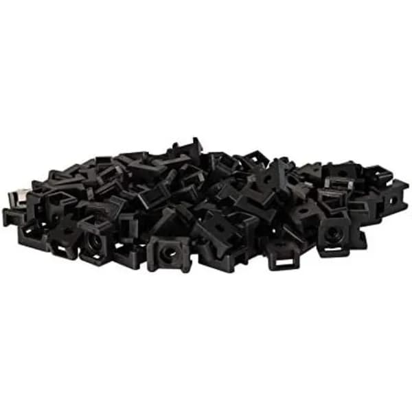 100 stk. Sorte Kabelbinderbaser - 4mm (M4) Skruehul - Sadelkabelbinderbeslag