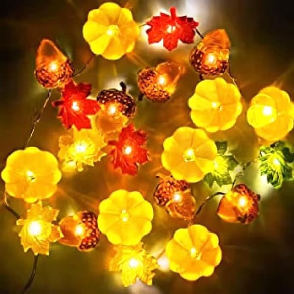 LED høstlampe med batteri - 3m belysning med 30 lamper - Gresskar, lønneblader og eikeblader - Høstdekorasjon for hjem og fest