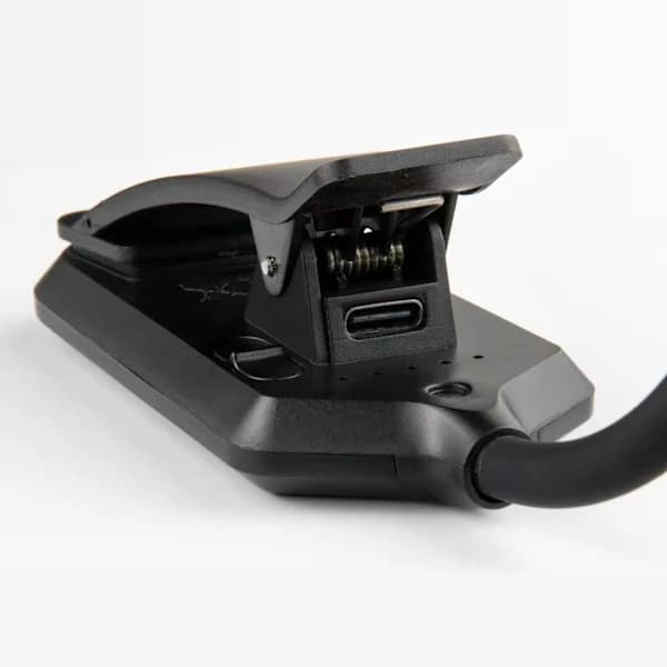 HA- Boklampe med 3 lysfarger og dimmer / Oppladbar leselampe