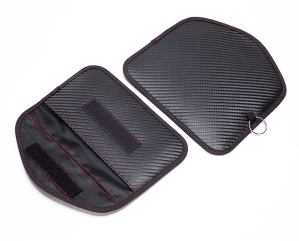2-HAck RFID Bilnøgle Signal Blokerende Pung, PU Kulfiber Faraday Tasker Til Nøglefri Adgang Tyverisikring, Sort, 19,5 x 10,5 cm