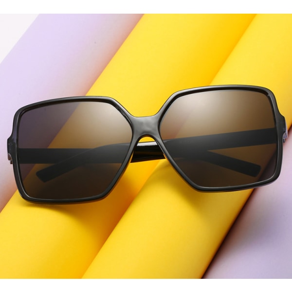 Överdimensionerade solglasögon Dam/Kvinnor Fyrkantiga Solglasögon/Stor  kändis Designer Styling Retro 677e | Fyndiq