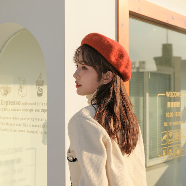 Miesten Hat Vintage Beret Litteä Lippis Hieno Print Vapaa-ajan Neulohattu Lämmin Hattu Miehille Naisille Hattu 2kpl (punainen)