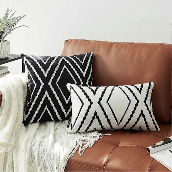 Sæt med 2 sorte pudebetræk 45 x 45 cm Boho Aztec Polyesterblanding Firkantede dekorative pyntepuder til sofa seng boligindretning
