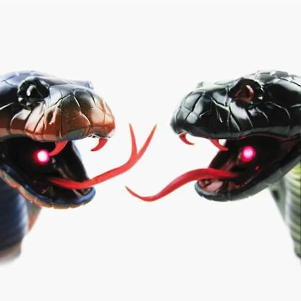 HA-raröd RC Fjärrstyrd Orm Realistisk Prank Rolig USB-Leksak