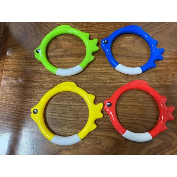 Fiskformede synkringe til leg i poolen, 12 cm i diameter, Flerfarvet