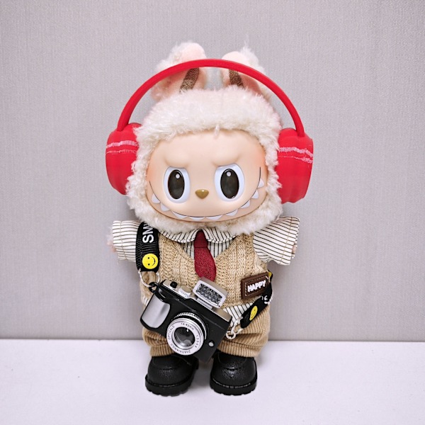 [HH]Labubu-vaatteet sopivat yhdelle, kahdelle ja kolmelle sukupolvelle Labubulle (vain vaatteet, nuket eivät sisälly) Red headphone
