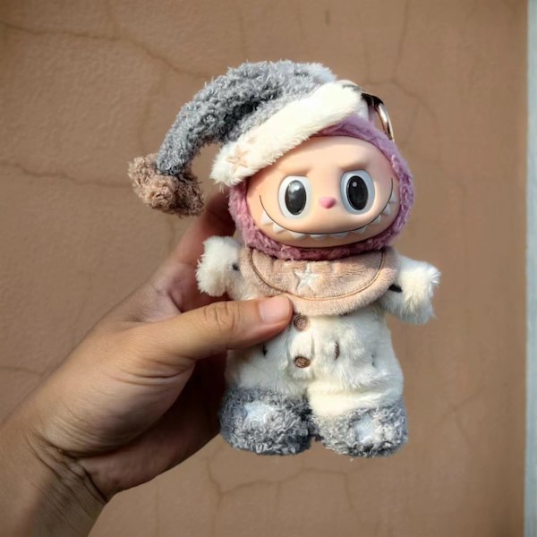 [HH] Labubu Kläder Märkesdesign Kläder Labubu Kläder Väska Skor Utsmyckning Dekorationer Förklädnad Pajamas duffy the suit
