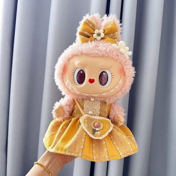 [HH] 38cm Labubu Tyg Emalj Plyschdocka Babykläder JD Japansk Blå Spetskjol Set Stor Baby Labubu Kläder Yellow