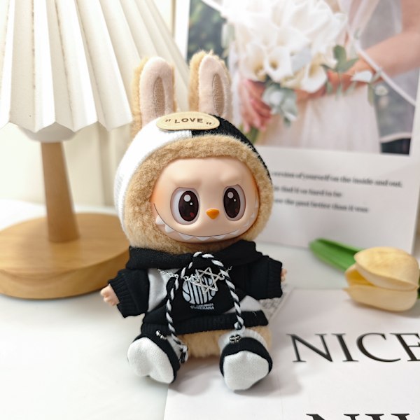 [HH] Söpö Labubu Riipus Vaatteiden Vaihto Sokkolaatikko Nuken Vaatteet Trendikkäät Vaatteet Pukeutumis Nuket Peli Tukkumyynti 5cm*5cm Black 4-piece set