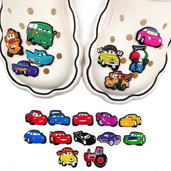 20 st tecknade bilar tema Crocs skoberlocker Skor Dekoration Berlocker för Träskor Sandaler Skotillbehör Presenter