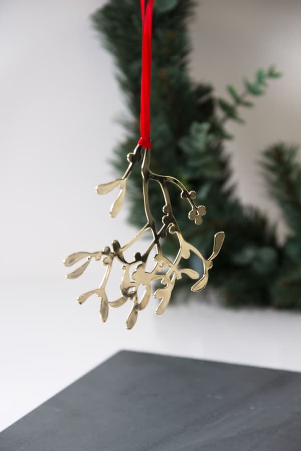 Hänge Mistel Stor 12 cm Pluto Design Guld