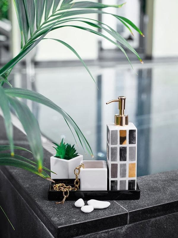 Pump Cult Design Gold