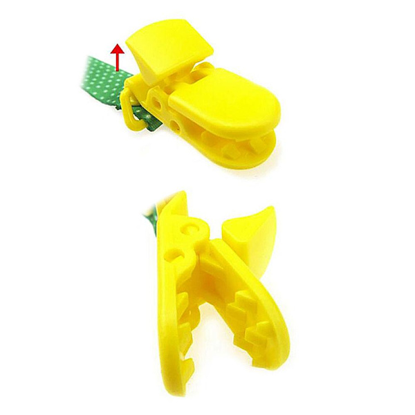 2-pack Napphållare / Nappklämma Ställbar längd - Välj mönster Bilar
