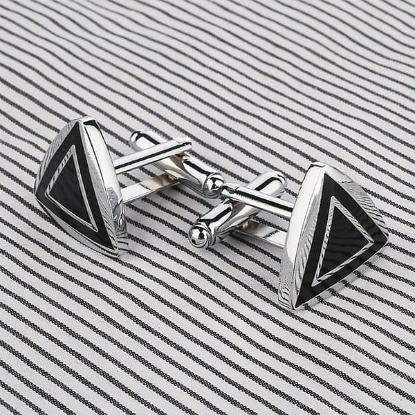Manschettknappar - Eleganta triangelformade i silver och svart Svart
