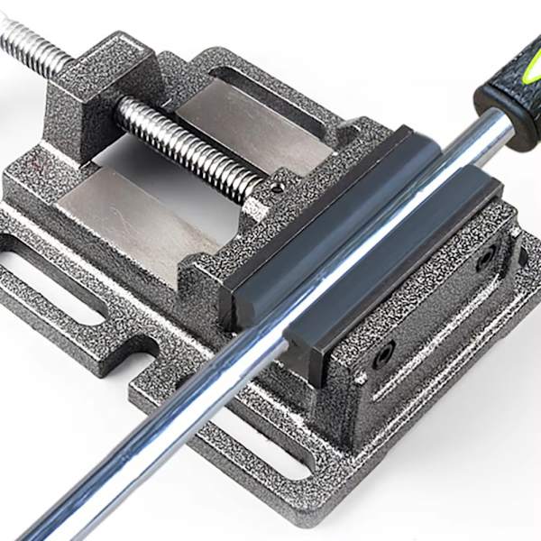Gummiklämma / Vice clamp Svart