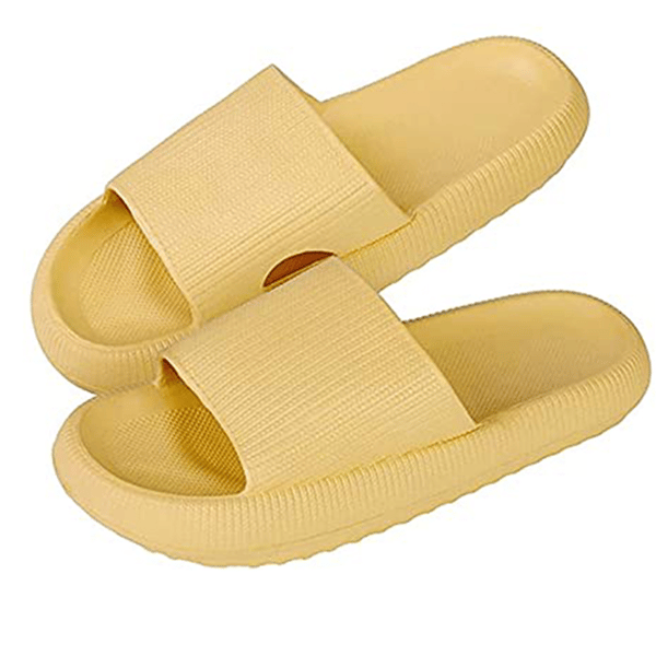Pillow Slides -tohvelit, kylpytossut